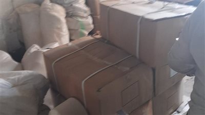 ضبط مصنع لتعبئة المبيدات الحشرية والعقاقير البيطرية منتهية الصلاحية بقليوب 