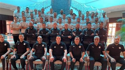 اتحاد الكرة يُكرم طاقم حكام مباراة القمة 