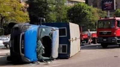إصابة شخصين في انقلاب سيارة شرطة على طريق دمياط الشرقي بالدقهلية