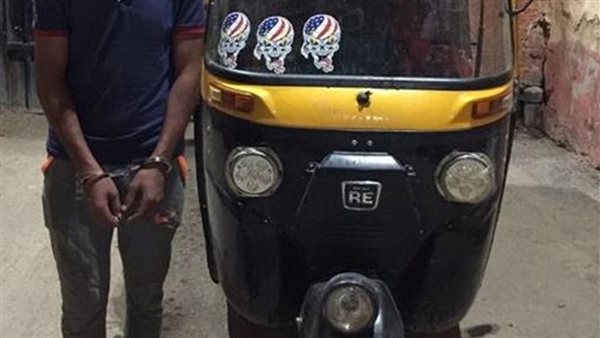 سائق توك توك 