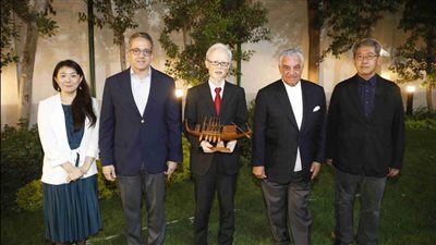 سفير اليابان بالقاهرة يهنئ وزير الآثار وزاهي حواس لحصولهما على وسام الشمس المشرقة | صور 