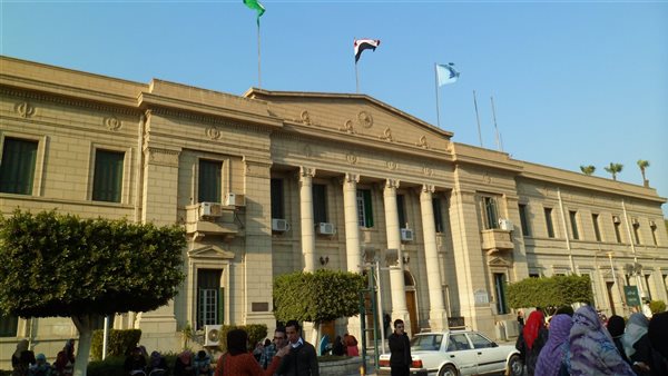 كلية الآداب- جامعة