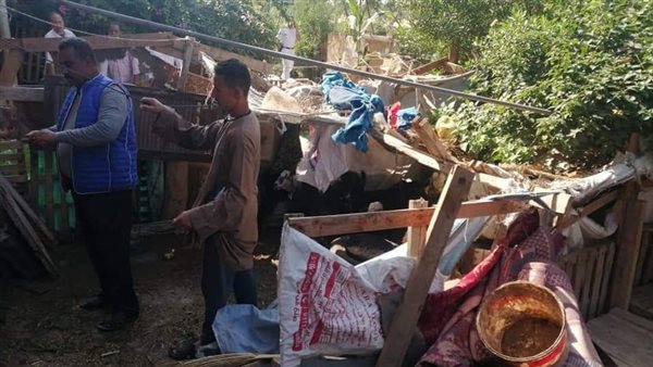 إزالة حظائر طيور