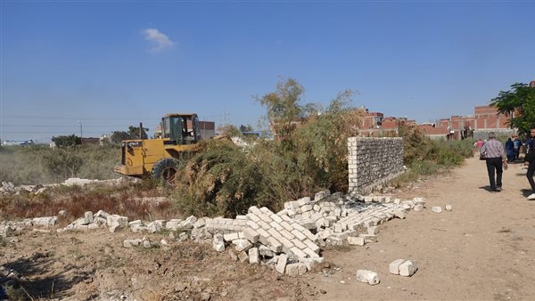 حملة لاسترداد أراضي