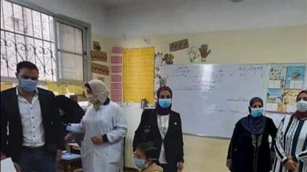 ندوات بمدارس البحيرة