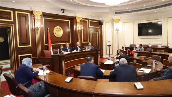 اجتماع لجنة حقوق