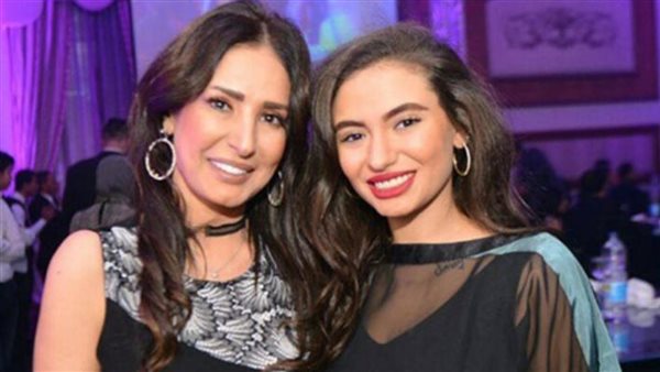 أمل رزق وابنتها لمى