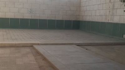 وصول جثمان الفنان أحمد خليل إلى مثواه الأخير 