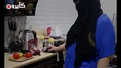 بسبب ملابسها المثيرة وحركاتها الخارجة.. اليوتيوبر المنتقبة رشا تُثير غضب متابعيها