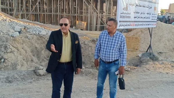 رئيس مركز ملوي يتفقد