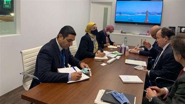 وزيرة البيئة 