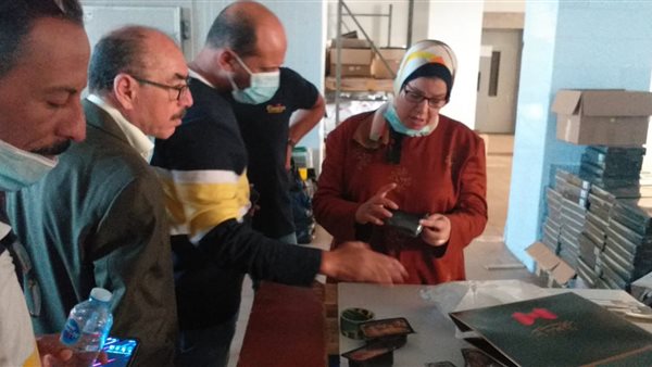 تفتيش على مصانع مخالفة