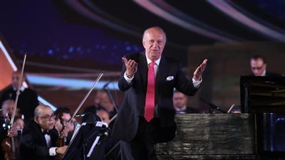  الأوبرا تؤجل حفلات الموسيقار عمر خيرت بعد وفاة شقيقه الأكبر