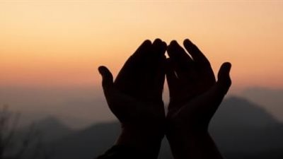 دعاء الاستخارة للعمل .. هتحدد مستقبلك بـ 50 كلمة 