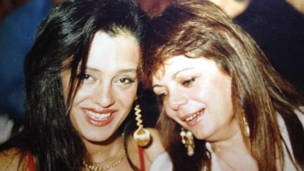 ابنة نادية شكري