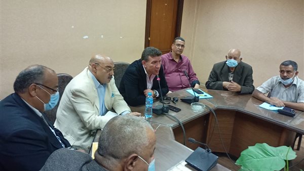  اللجان النقابية