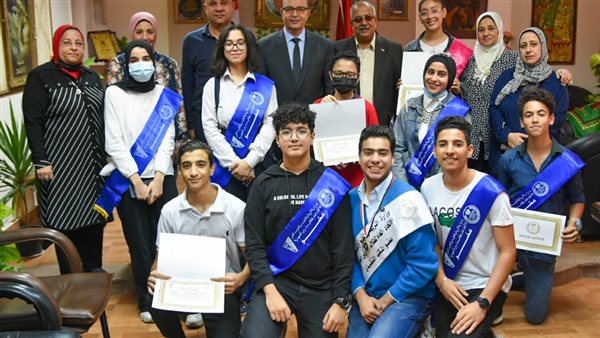 تعليم بورسعيد يكرم