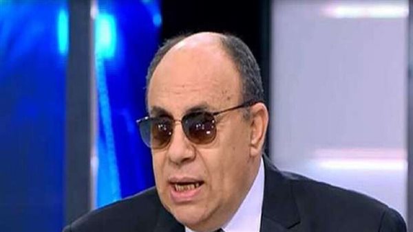 الدكتور مبروك عطية