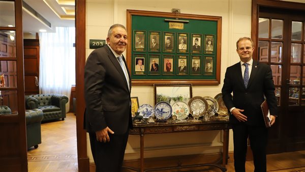 السفير البريطاني