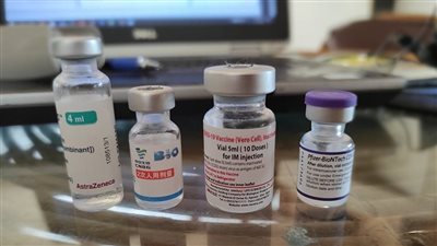 ما فائدة اللقاحات إذا لم تكن تمنع الإصابة بالفيروس؟.. الصحة تجيب