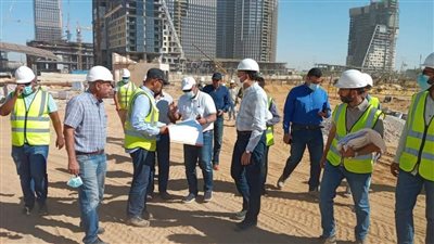 مسئولو الإسكان يتابعون سير العمل بمشروع الحدائق المركزية بـ العاصمة الإدارية