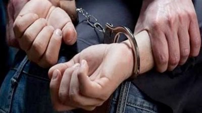 ضبط شخص بتهمة سرقة مواتير المياه من المساكن بالقاهرة