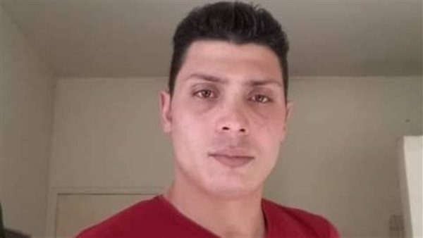 الشاب المتوفى في