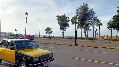 انخفاض الحرارة والرطوبة.. طقس خريفي بالإسكندرية قبل نوة المكنسة