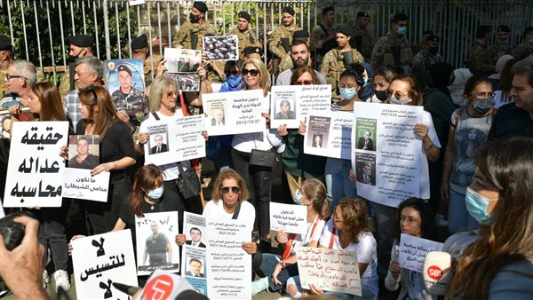 أهالي ضحايا انفجار