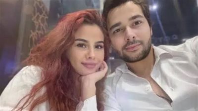 أول تعليق من محمود المهدي بعد انفصاله عن منة عرفة: ضد الفساد حتى لو فضلت لوحدي