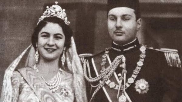 الملك فاروق وزوجته