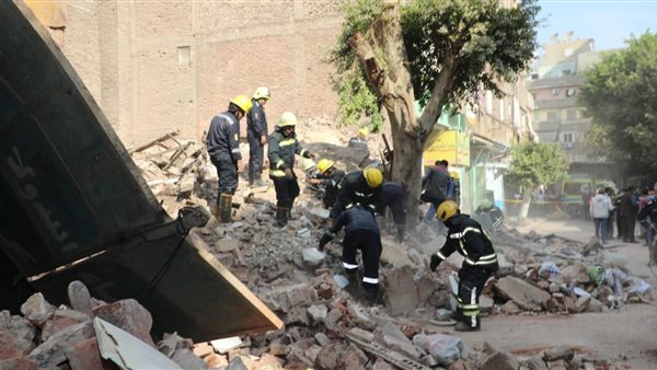 انهيار عقار بروض