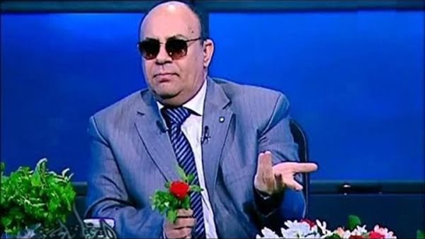 الدكتور مبروك عطية