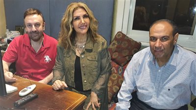 تفاصيل أغنية بيقولوا حبيبي لنادية مصطفى مع الملحن محمد ضياء