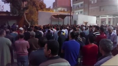 أهالي المنوفية يشيعون جنازة الشاب محمد الغنيمي ضحية حادث ليبيا | فيديو