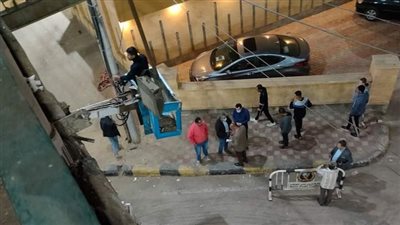 أثناء التقاطهما صورة سيلفي.. مصرع شاب وفتاة صدمتهما سيارة وسقطا من أعلى كوبري النيل ببني سويف