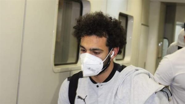 محمد صلاح قائد منتخب