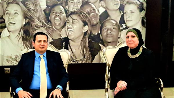 نيفين جامع وزيرة