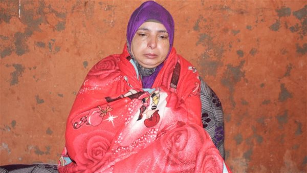 والدة أحد الضحايا