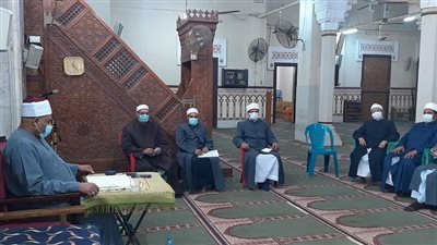 وكيل أوقاف الفيوم يعقد اجتماعًا طارئًا بسبب كورونا.. تعرف على التفاصيل