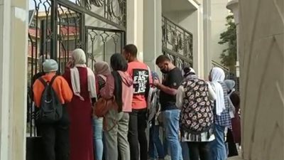 جامعة عين شمس تتابع تطبيق قرار منع دخول غير الحاصلين على لقاح كورونا