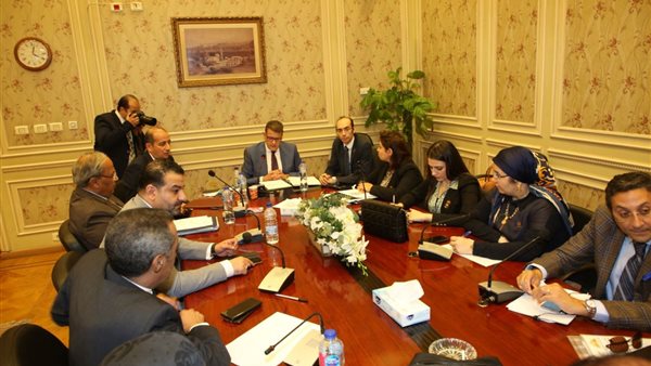 اجتماع لجنة حقوق