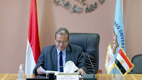 الدكتور مصطفي عبدالخالق