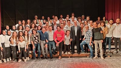 رئيس قصور الثقافة في جولة تفقدية لتدريبات ورشة ابدأ حلمك ببني سويف