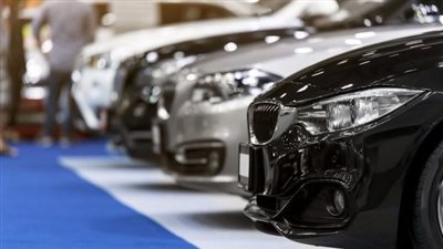 حماية المستهلك يشن حملات على معارض السيارات بسبب الأوفر برايس