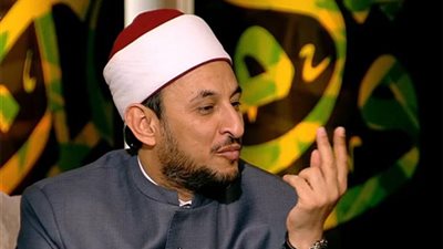 اثبت زي ما أنت.. رمضان عبد المعز: اللي يقولك الطيب في الزمن ده ضعيف سيبك منه