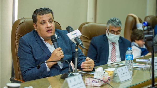 مصطفى زمزم رئيس مجلس