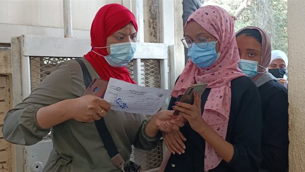 طلاب جامعة حلوان