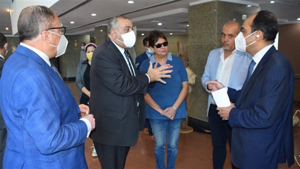 رئيس جامعة حلوان