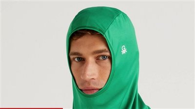 بقيمة 40 دولارا.. شركة أزياء عالمية إيطالية تصمم حجابا للجنسين